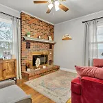 Spacious 4Br Home With Cozy Vibes In Louisville