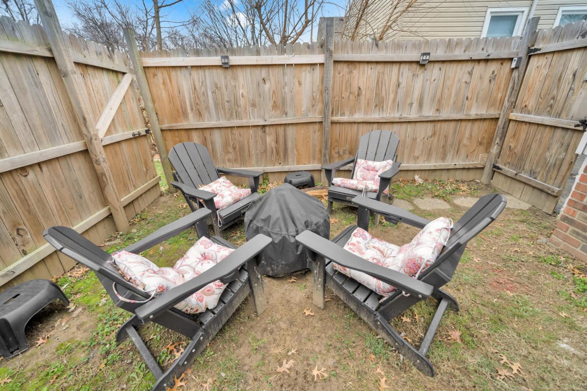 Spacious 4br With Cozy Vibes In Holiday home *