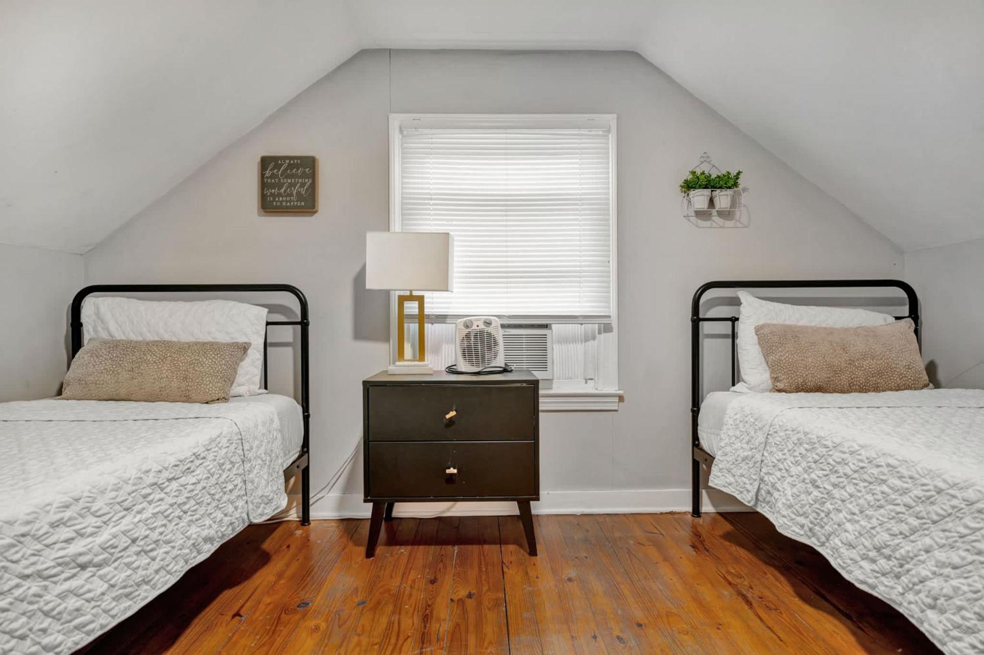 Holiday home Spacious 4br With Cozy Vibes In Louisville