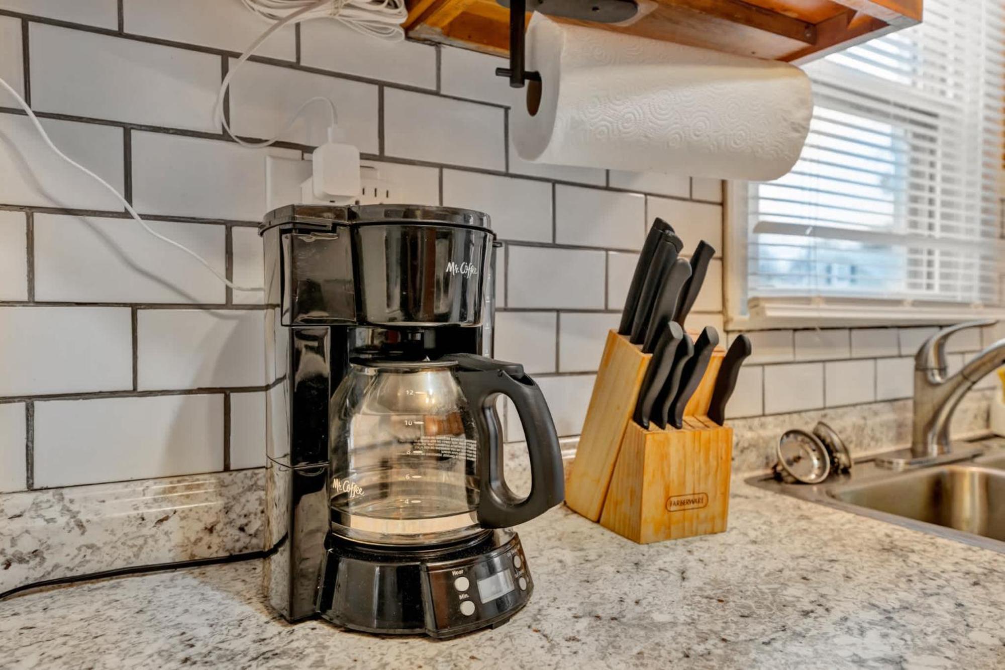 Spacious 4br With Cozy Vibes In